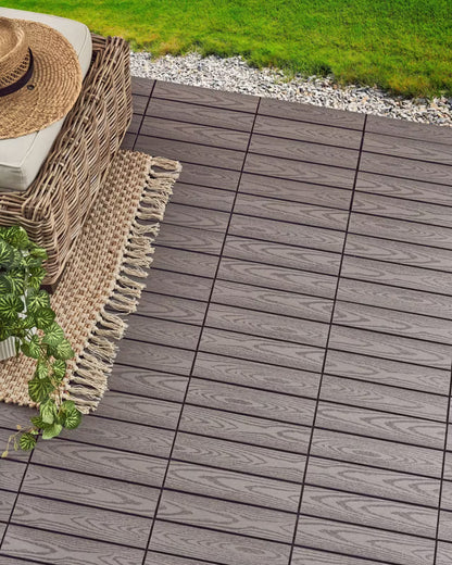 Terrassefliser Atessa 30x30 cm WPC Komposit 0,9 m²