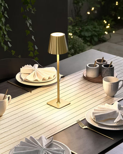 Trådløs Bordlampe LED Dæmpbar Guld