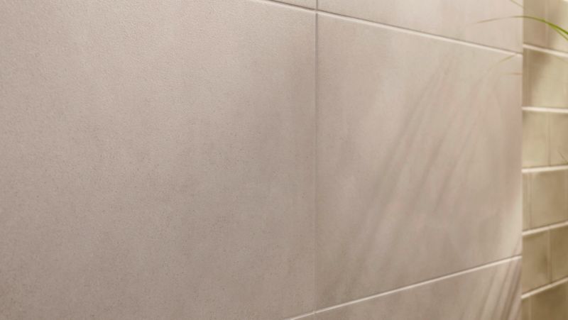 Tesa Moon sort toiletrulleholder uden boring