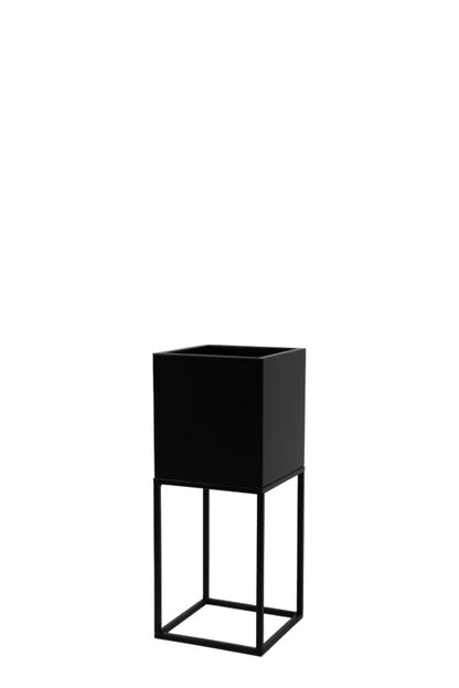 Urtepotteskjuler 19x19x47 cm Sort Metal