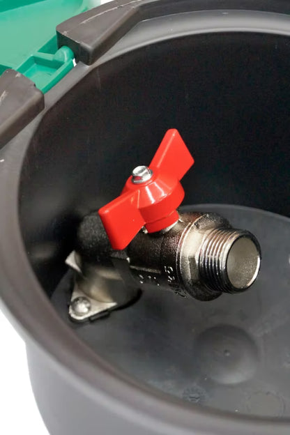 Vandudtag med Ventil 3/4"