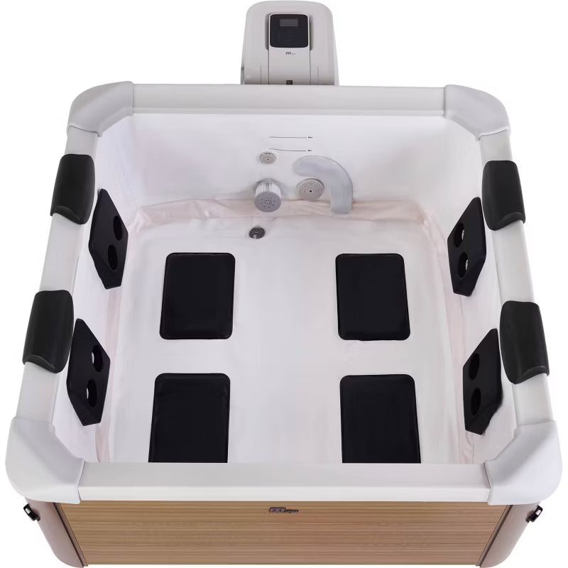 Vildmarksbad 160x160 cm LED WiFi 6 Personer
