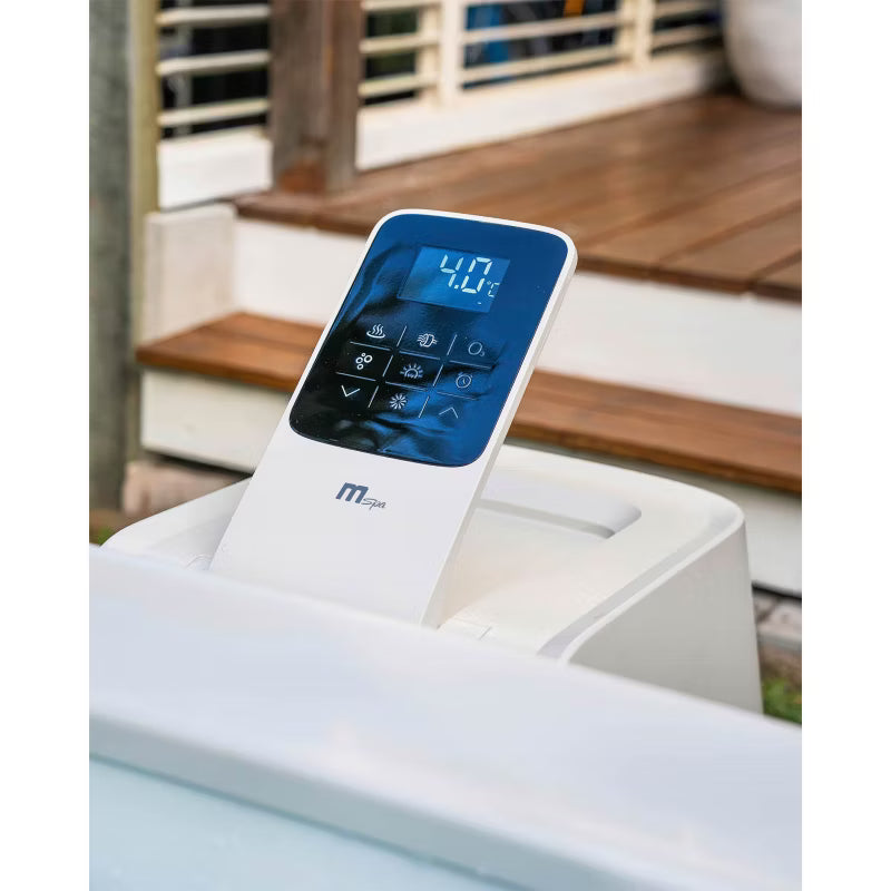 Vildmarksbad 160x160 cm LED WiFi 6 Personer