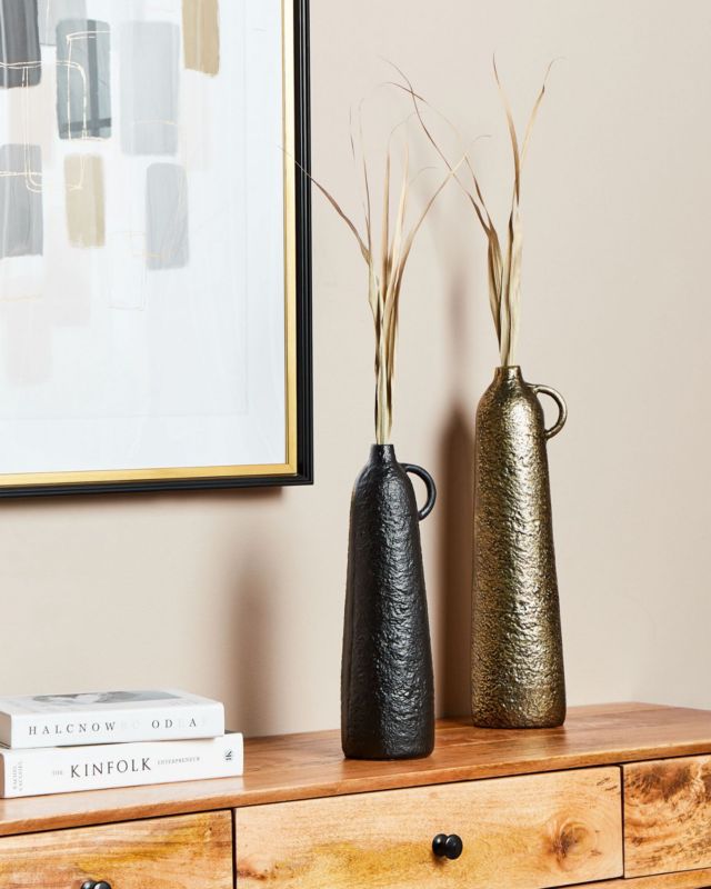 Markha Metal dekorativ vase sort 1 stk.