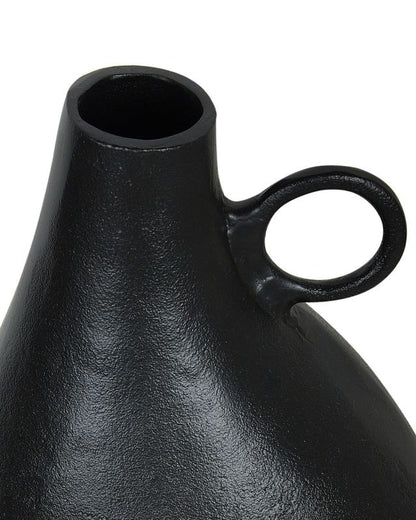 Dekorativ vase Narbada metal sort 1 stk.