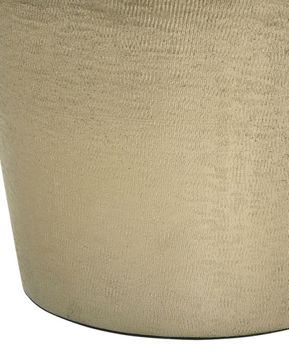 Amrit Metal Vase til blomster i guld, 1 stk.