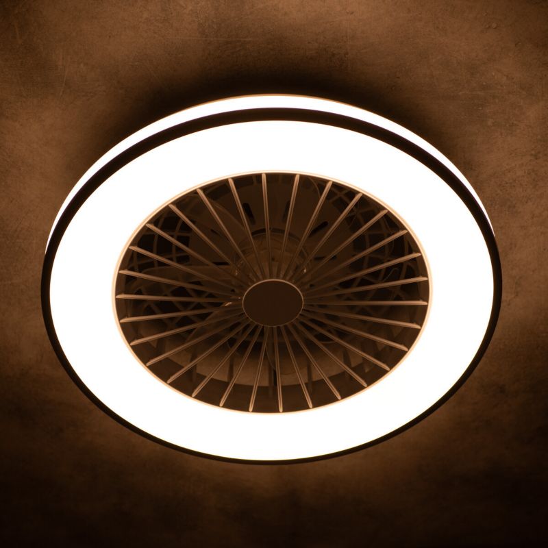 https://media2.castorama.pl/is/image/CastoramaPL/wentylator-sufitowy-z-lamp-kanlux-plave-czarno-bia-y-led-48w-3000k-6500k-2100lm-pilot-ip20-wym-15-x-48-5-x-48-5-cm-1-szt-~5905339380333_09c_MP?$MOB_PREV$&$width=2400&$height=2400