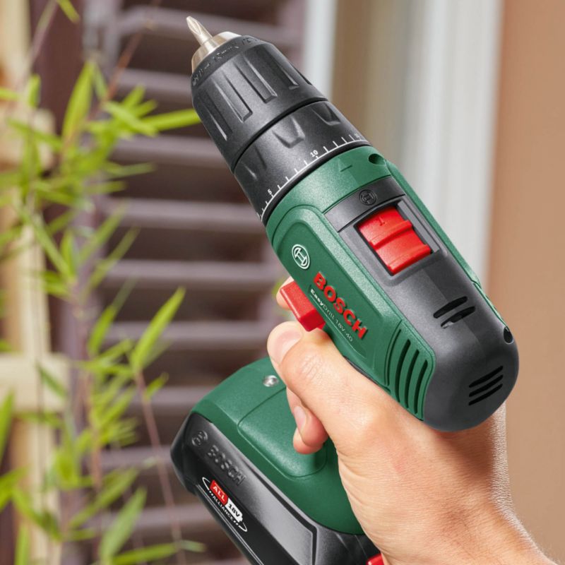 Bosch Easydrill 18 V - 40 akku-boremaskine og skruemaskine