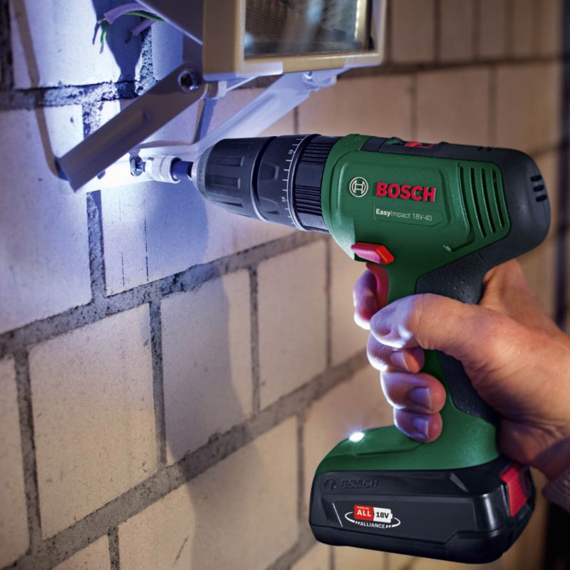 Bosch EasyImpact 18 V - 40 akku-boremaskine og skruemaskine