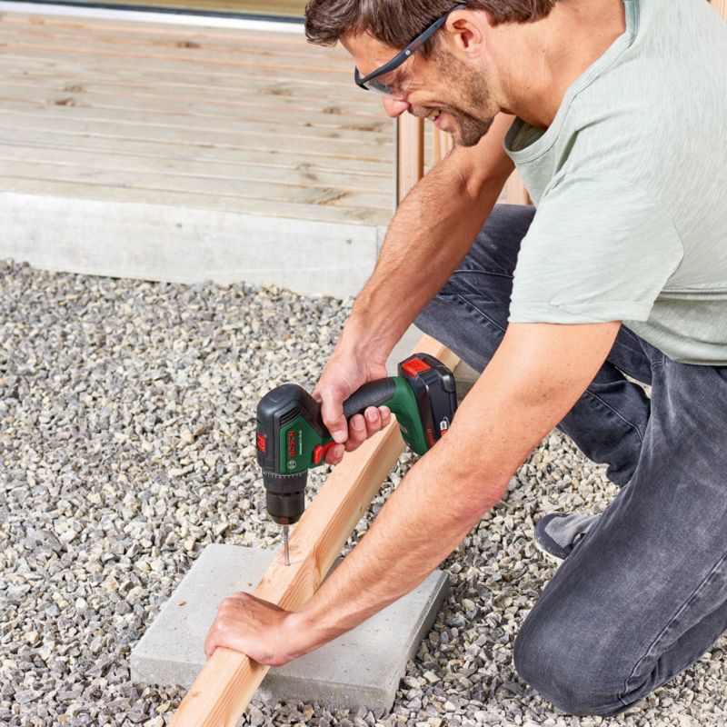 Bosch UniversalDrill 18 V - 60 akku-boremaskine uden batteri