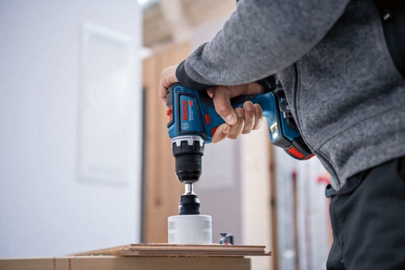 Bosch GSR 18 V - 90 C akku-boremaskine og skruemaskine