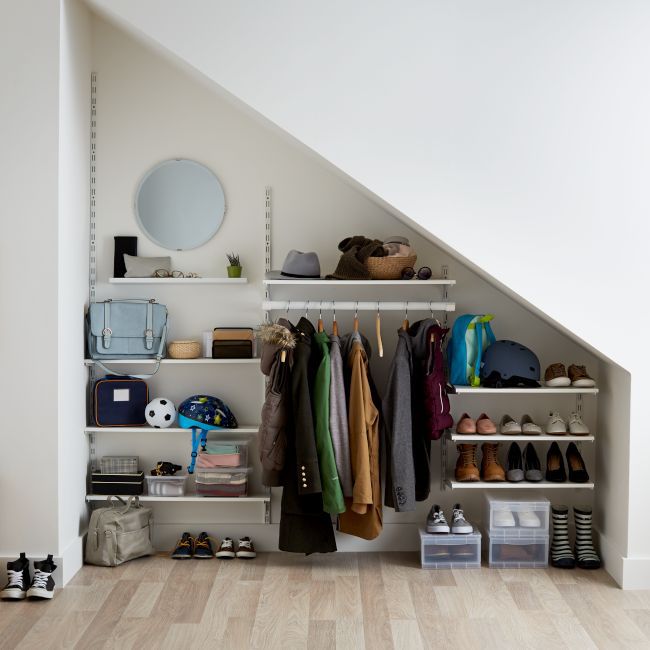 Oval vægbeslag Form Hang 27,5 cm hvid