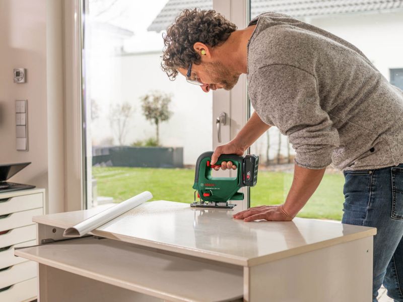 Bosch 18 V-100 bajonetsav uden batteri