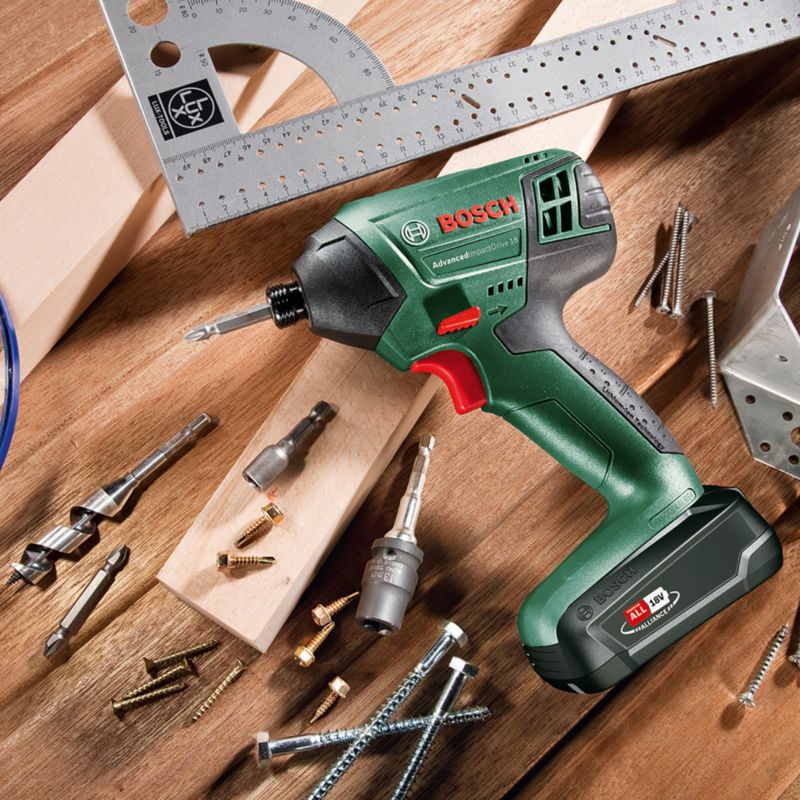 Bosch 18 V slagboremaskine uden batteri