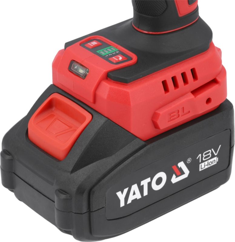Yato 18 V slagmomentnøgle med 230 Nm moment
