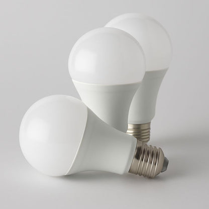 LED-pære A60 E27 9 W 3000 K 3 stk.