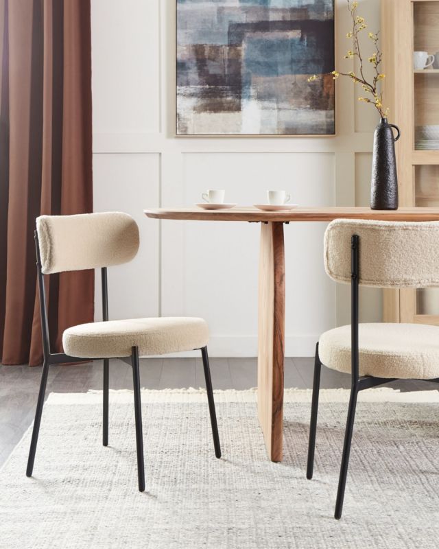 https://media2.castorama.pl/is/image/CastoramaPL/zestaw-2-krzese-do-jadalni-allison-boucle-jasnobe-owy-1-par-~4255664882479_02c_MP?$MOB_PREV$&$width=600&$height=600