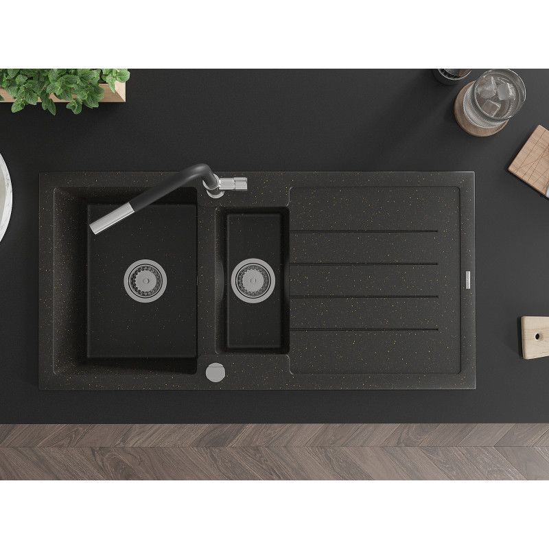 Granitsænke 1,5-kammer Mexen Andres med afløbsplade og Flora køkkenarmatur i sort/guld-metallic, 1 sæt