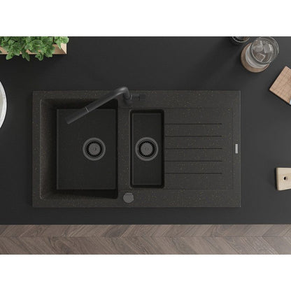 Granitsænke Mexen Matias 1,5-kammers med afløbsbakke og Flora køkkenarmatur i sort/guld, 1 sæt