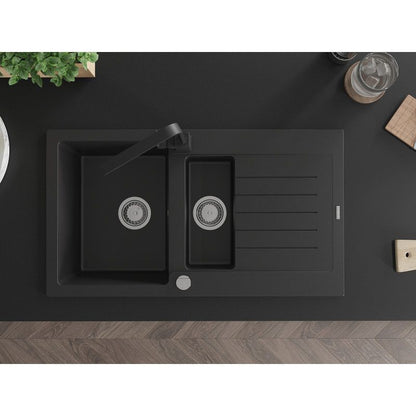 Granitsænke Mexen Matias 1,5-kammer med afløbsplade og sort køkkenarmatur Rita, 1 sæt