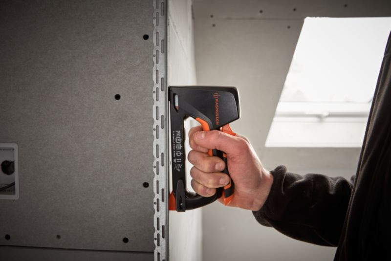 Magnusson polstringshæftepistol 6 - 14 mm